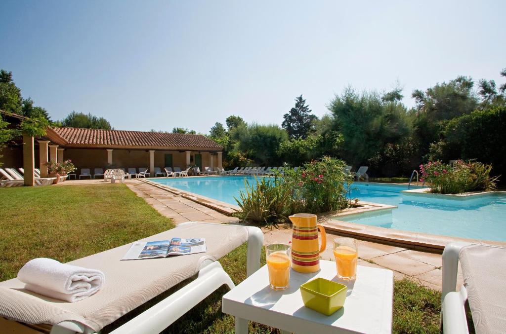 Hotel Le Mas Des Sables à Aigues-Mortes Extérieur photo